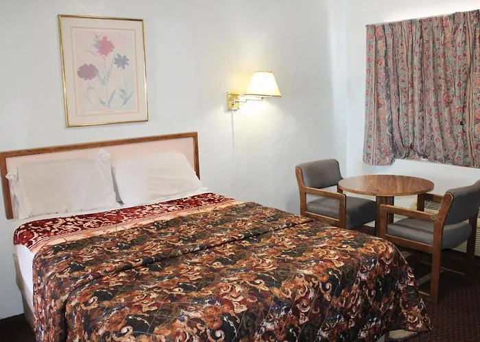 Hotel Economy