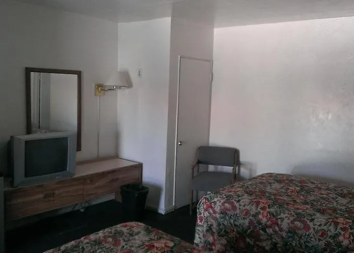 Hotel Economy Tucson