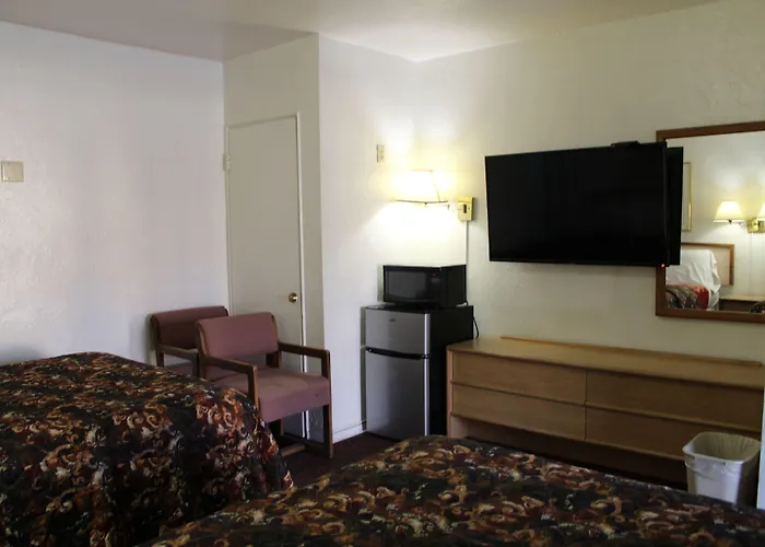 Economy Hotel
