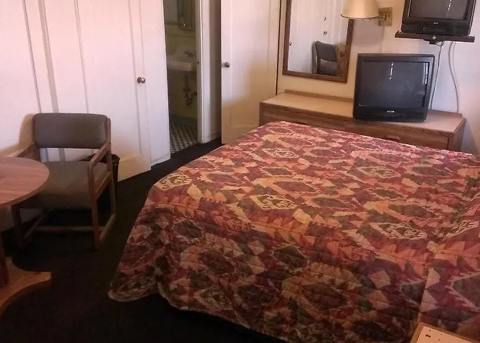 Economy 2* Tucson